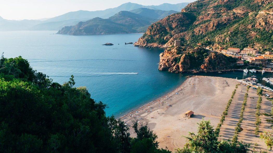 A la découverte des plages de Corse qui valent le détour