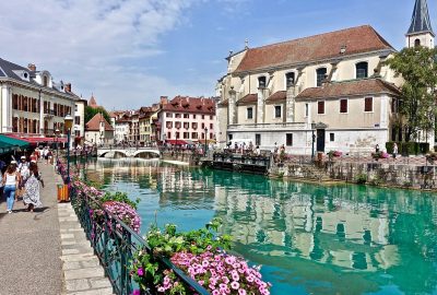 Pourquoi faire appel à un chasseur immobilier pour trouver un bien à Annecy ?