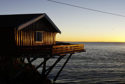 Loger dans un chalet sur pilotis au bord de la mer : une expérience inoubliable !